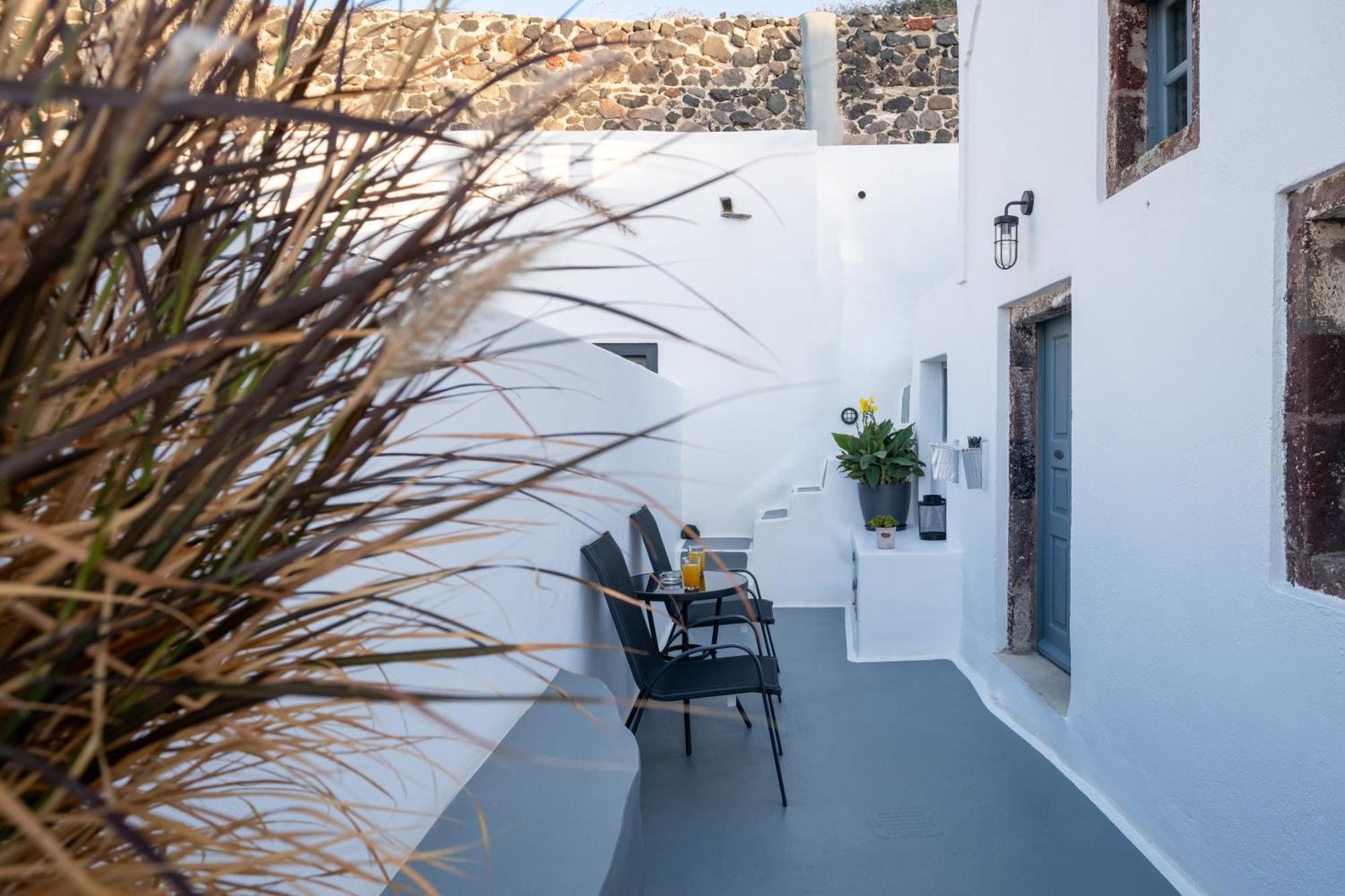 Noelia Suites Oía Buitenkant foto